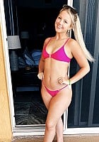 Halle Jones